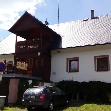 Edelštejn 3* Petrovice (Olomouc)