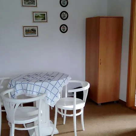 Edelstejn Guest house