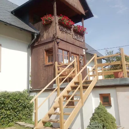 Affittacamere Edelštejn 3*