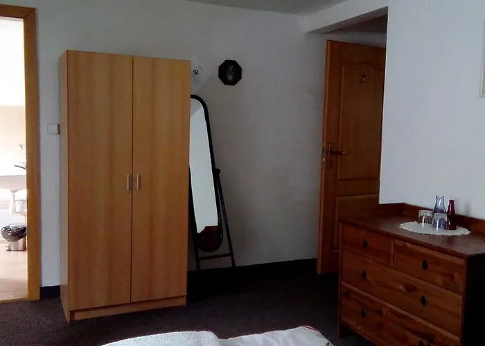 Edelstejn 3*
