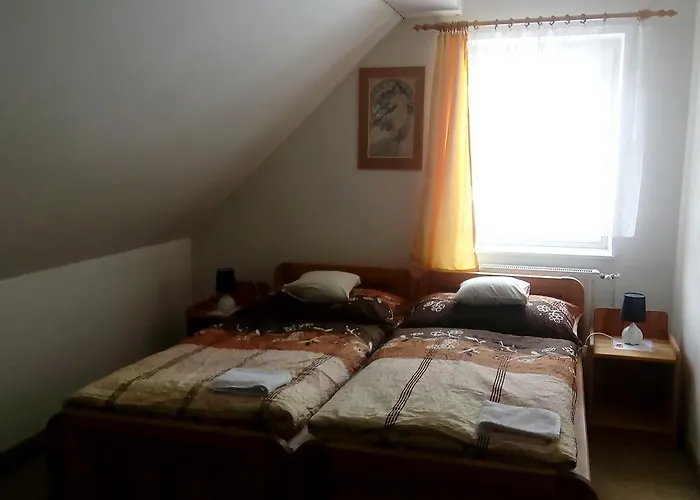 Edelstejn 3*